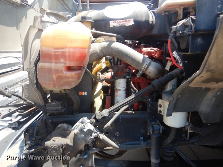 image for item HJ9815 2012 Ford F650 Super Duty  box truck