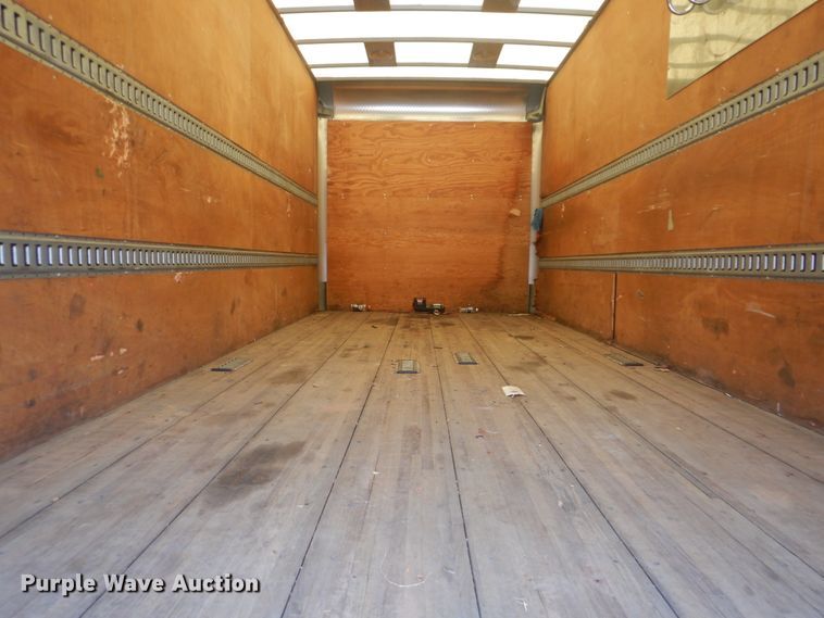 image for item HJ9815 2012 Ford F650 Super Duty  box truck