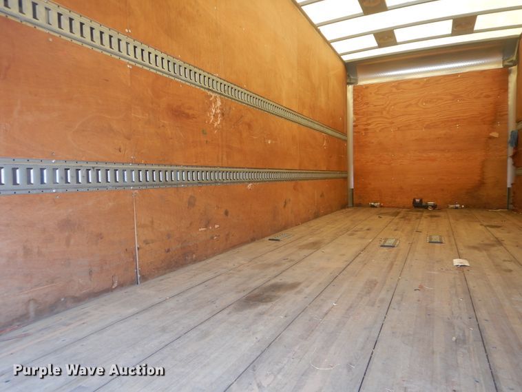 image for item HJ9815 2012 Ford F650 Super Duty  box truck