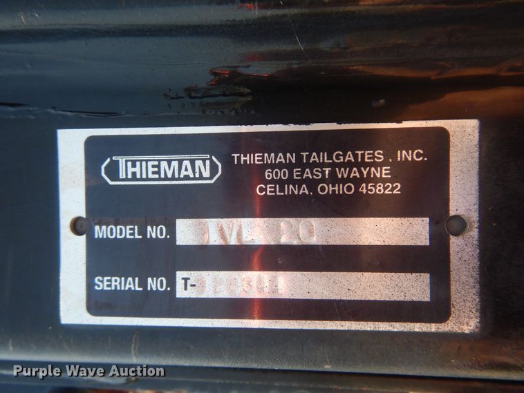 image for item HJ9815 2012 Ford F650 Super Duty  box truck