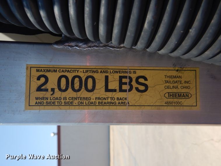 image for item HJ9815 2012 Ford F650 Super Duty  box truck