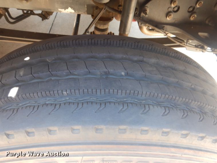 image for item HJ9815 2012 Ford F650 Super Duty  box truck