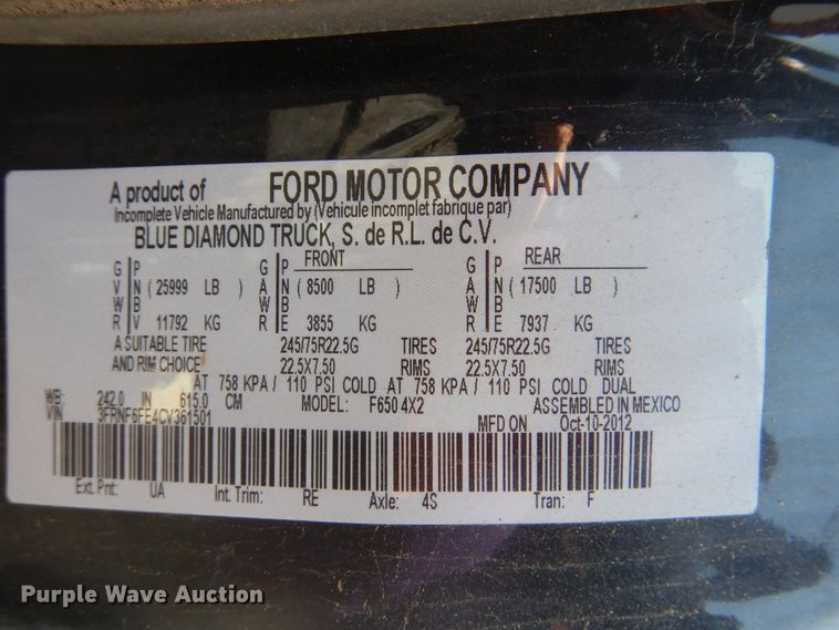 image for item HJ9815 2012 Ford F650 Super Duty  box truck