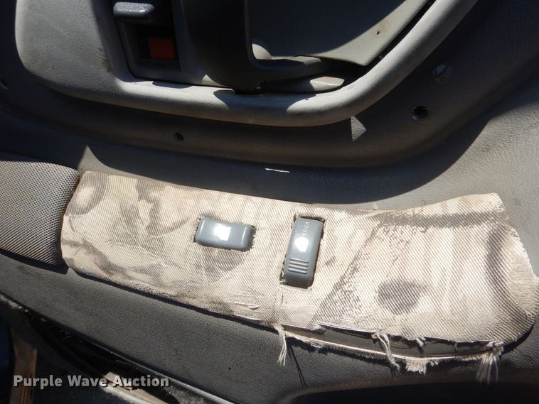 image for item HJ9816 2000 Chevrolet Tahoe  SUV