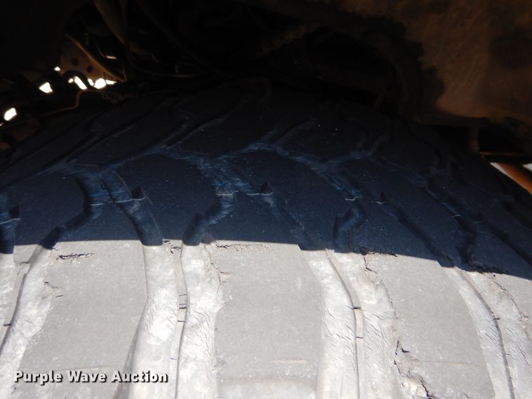 image for item HJ9816 2000 Chevrolet Tahoe  SUV