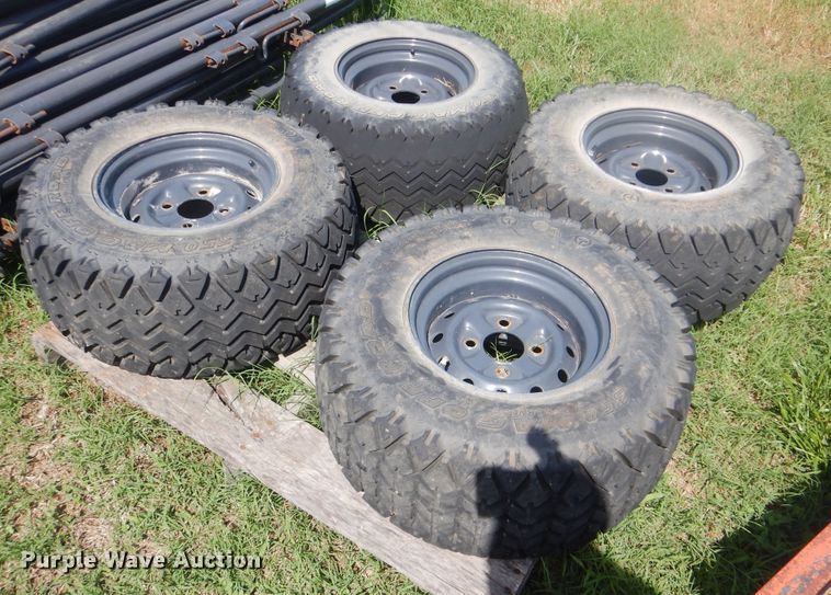 image for item HJ9818 2012 Club Car XRT1550  utility vehicle