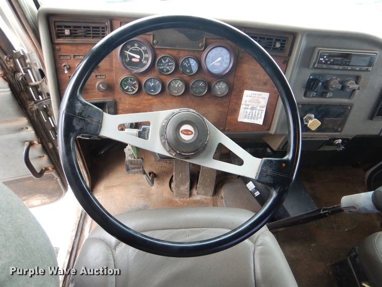 image for item HJ9827 1995 Peterbilt 330  utility bed truck with crane