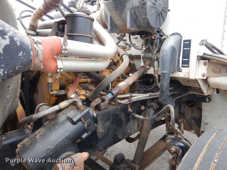 image for item HJ9827 1995 Peterbilt 330  utility bed truck with crane