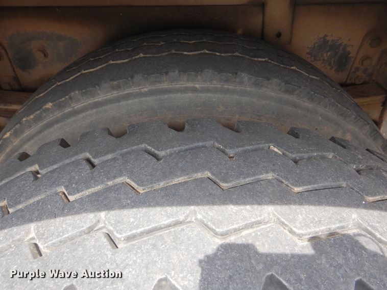 image for item HJ9827 1995 Peterbilt 330  utility bed truck with crane