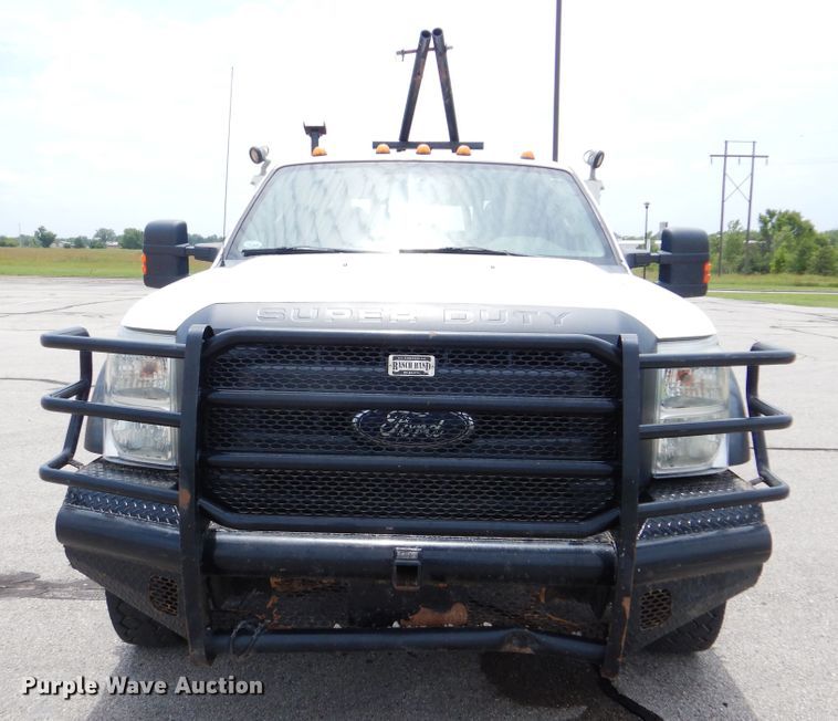 image for item HJ9830 2012 Ford F550 Super Duty  Crew Cab service truck