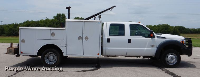 image for item HJ9830 2012 Ford F550 Super Duty  Crew Cab service truck