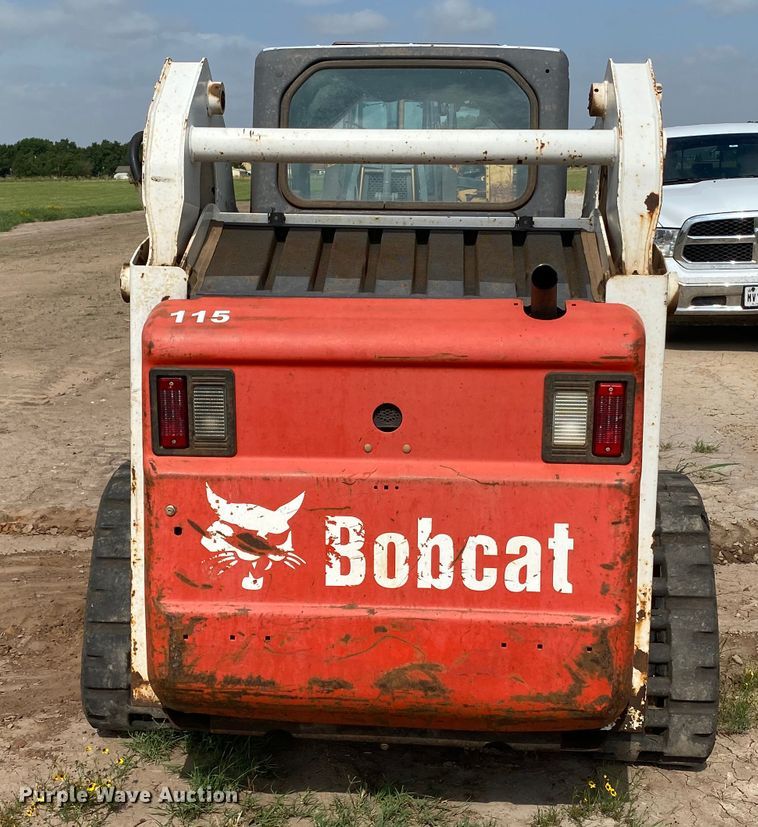 image for item HM9148 2002 Bobcat T190  tracked skid steer loader
