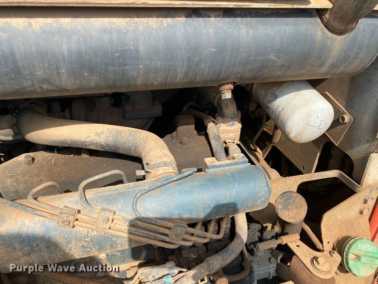 image for item HM9148 2002 Bobcat T190  tracked skid steer loader