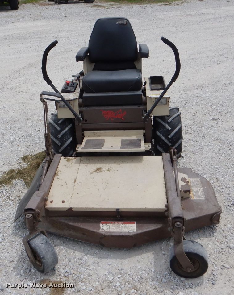 image for item HM9697 Grasshopper 616 ZTR lawn mower