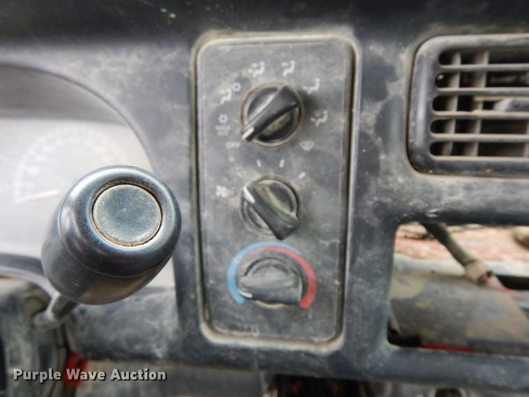 image for item HM9726 1999 Dodge Ram 1500  pickup truck