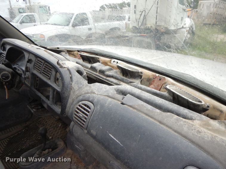 image for item HM9726 1999 Dodge Ram 1500  pickup truck