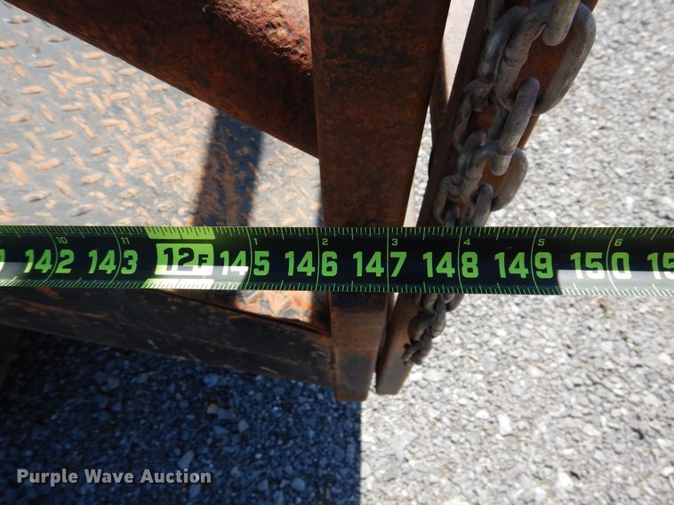 image for item HO9766 2001 International 4700  vacuum truck