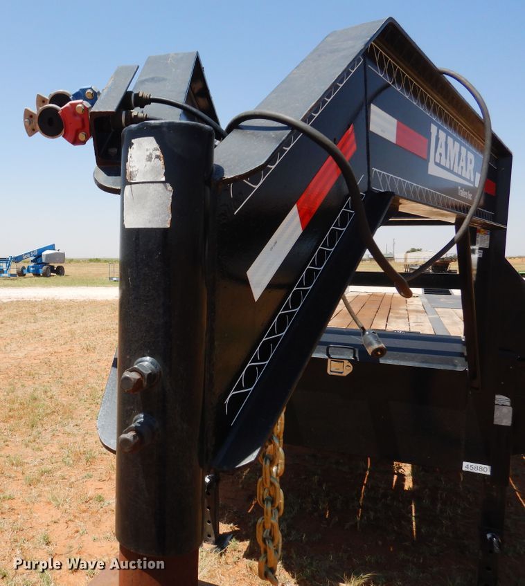 image for item HO9773 2017 Lamar FD02302A equipment trailer