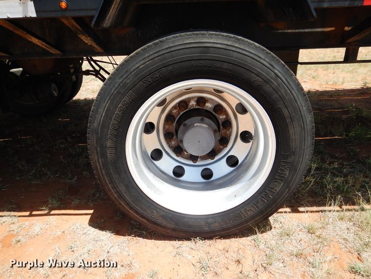 image for item HO9773 2017 Lamar FD02302A equipment trailer