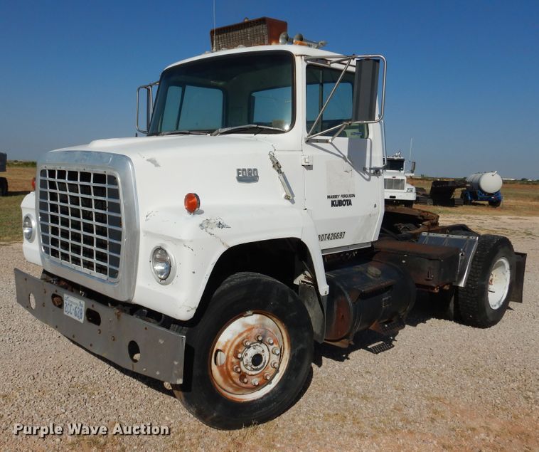 image for item HO9774 Ford 9000  semi truck