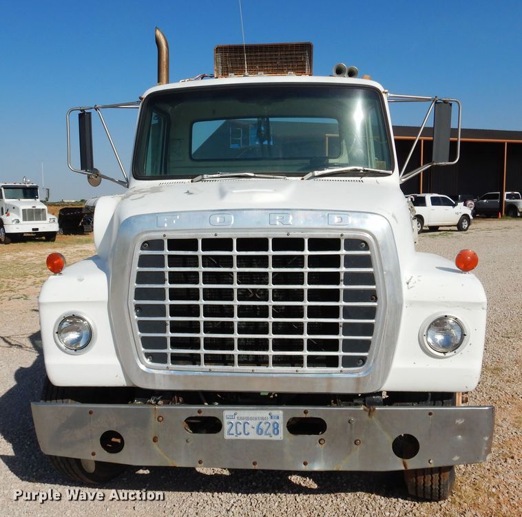 image for item HO9774 Ford 9000  semi truck