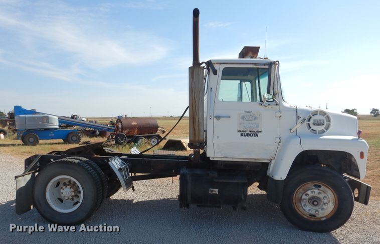 image for item HO9774 Ford 9000  semi truck