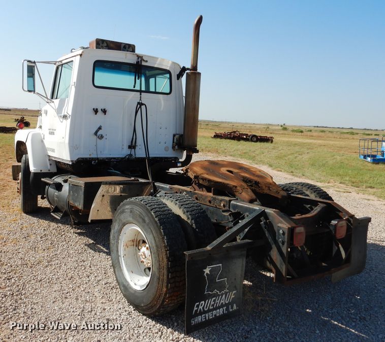 image for item HO9774 Ford 9000  semi truck