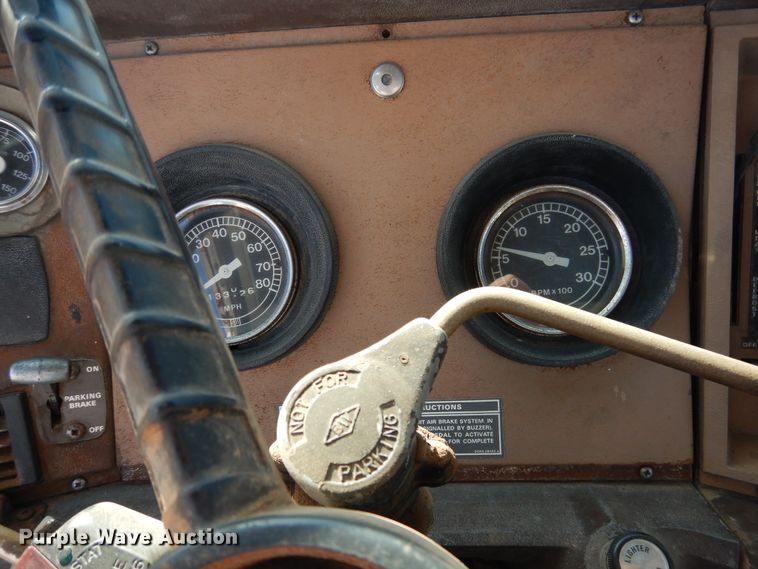 image for item HO9774 Ford 9000  semi truck