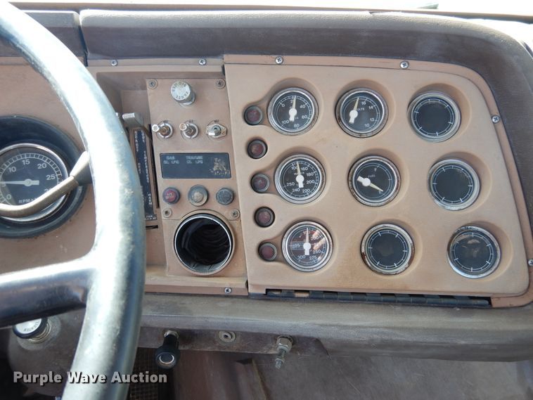 image for item HO9774 Ford 9000  semi truck