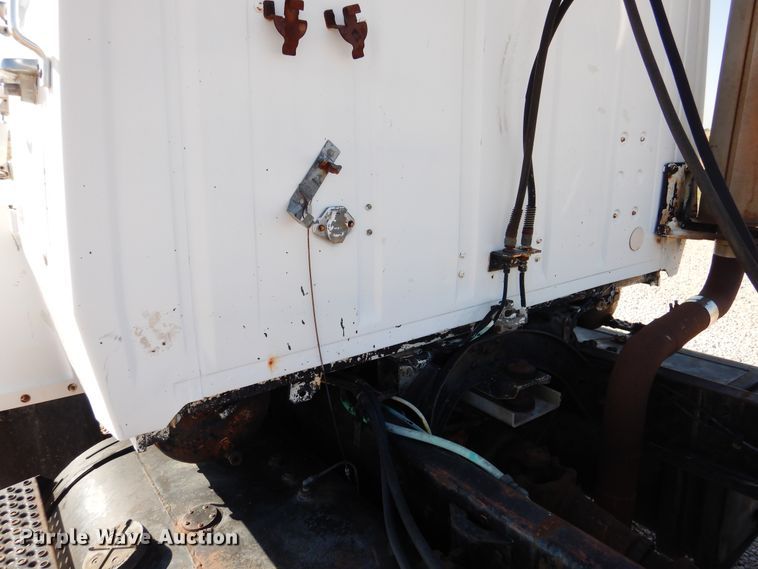 image for item HO9774 Ford 9000  semi truck