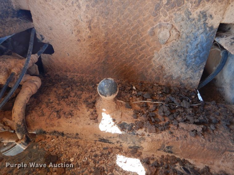 image for item HO9775 1987 Ford L9000  flatbed truck