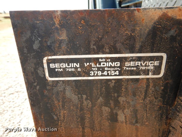 image for item HO9775 1987 Ford L9000  flatbed truck