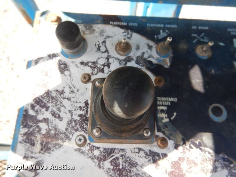 image for item HO9776 2002 Genie S65  boom lift