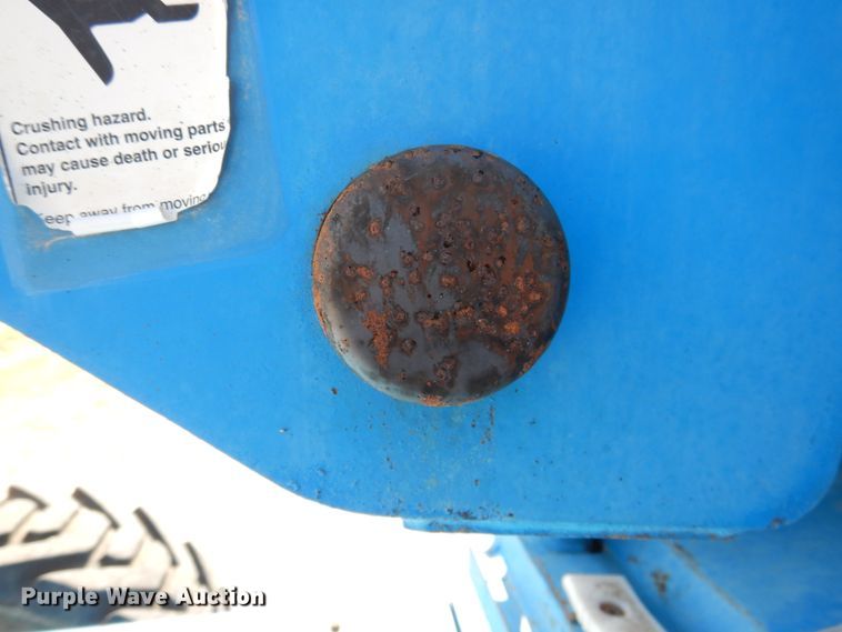 image for item HO9776 2002 Genie S65  boom lift