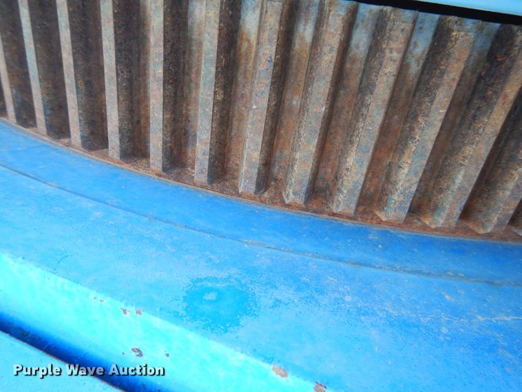 image for item HO9776 2002 Genie S65  boom lift