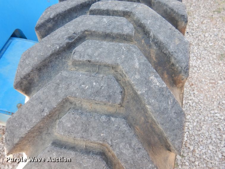 image for item HO9776 2002 Genie S65  boom lift