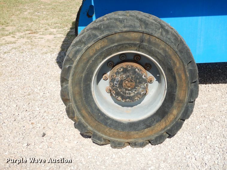 image for item HO9776 2002 Genie S65  boom lift