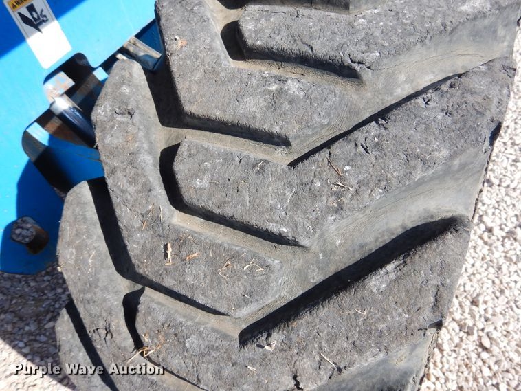 image for item HO9776 2002 Genie S65  boom lift