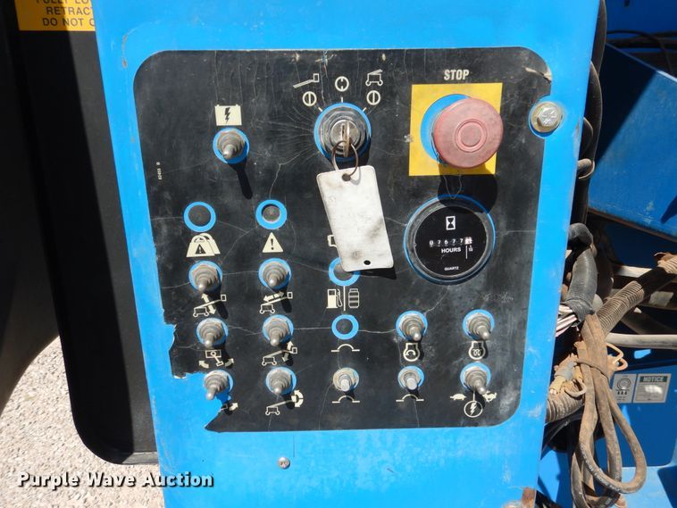 image for item HO9777 2004 Genie S65  boom lift