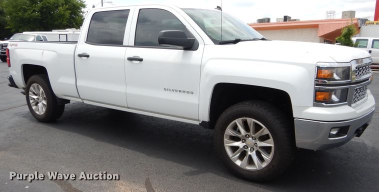 image for item HS9607 2014 Chevrolet Silverado 1500  Crew Cab pickup truck