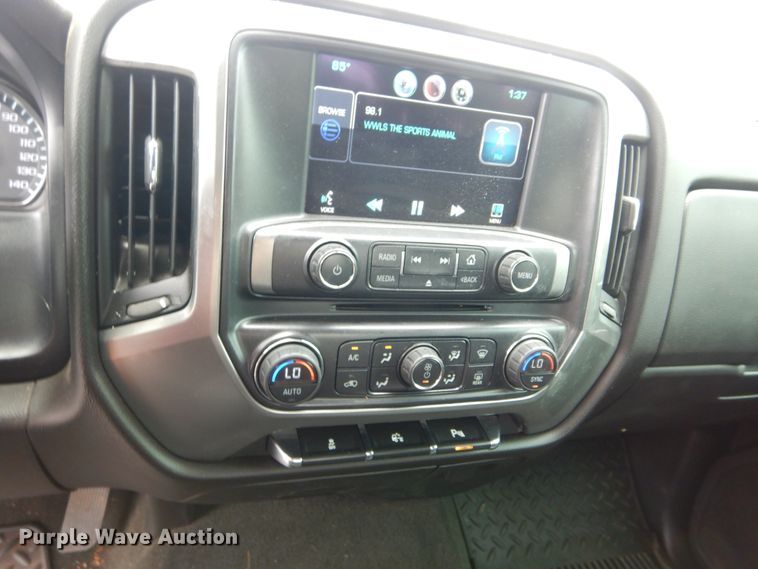 image for item HS9607 2014 Chevrolet Silverado 1500  Crew Cab pickup truck