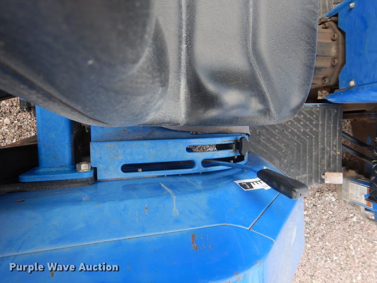 image for item HS9713 New Holland TC30  tractor