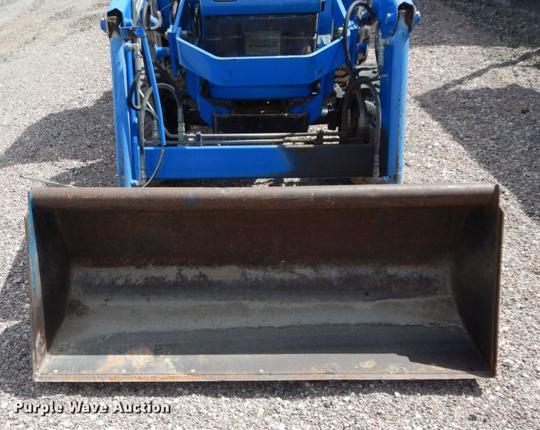 image for item HS9713 New Holland TC30  tractor