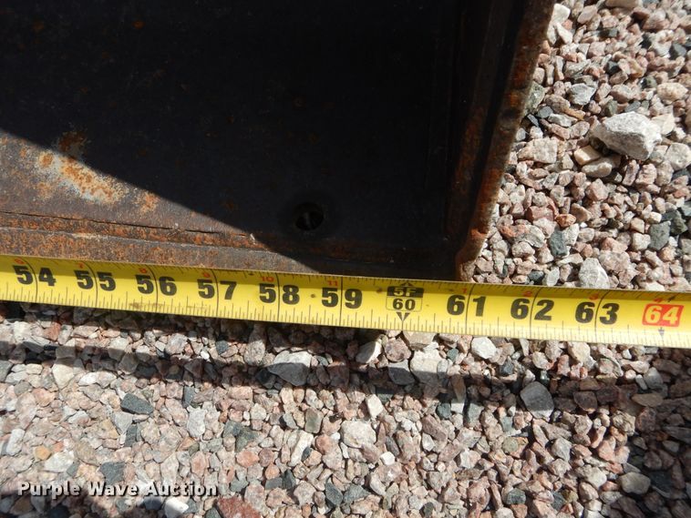 image for item HS9713 New Holland TC30  tractor