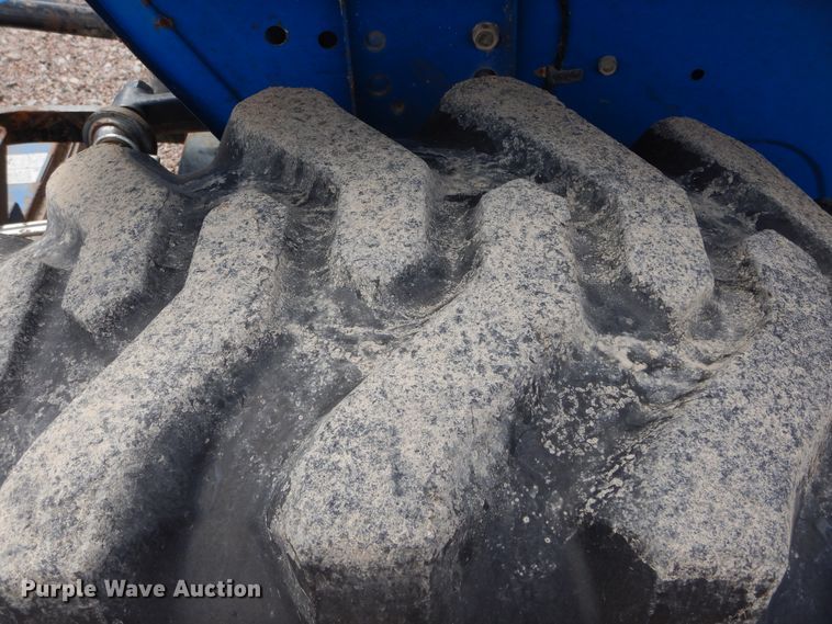 image for item HS9713 New Holland TC30  tractor