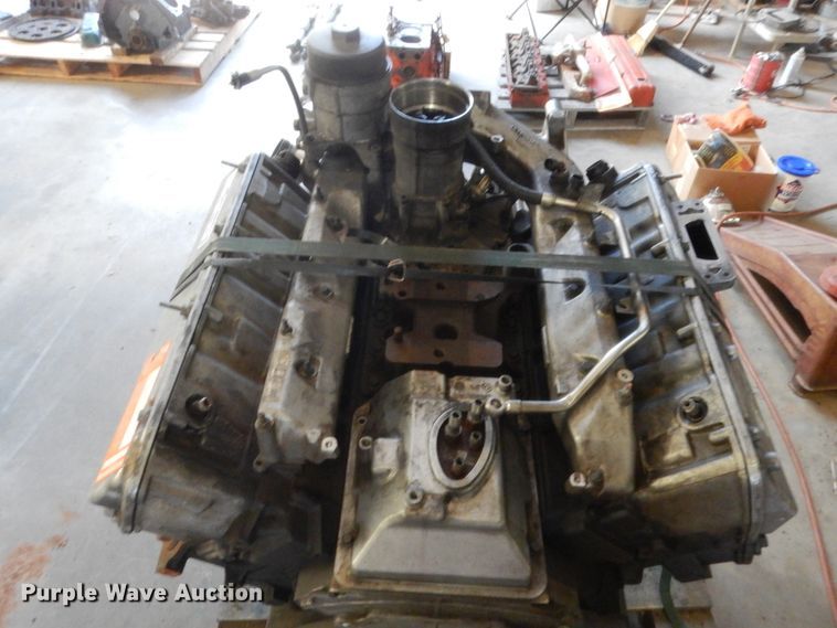 image for item HS9729 6.4L V8 diesel engine