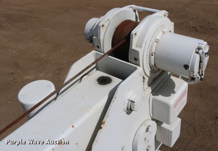 image for item DD6123 2012 Dodge Ram 5500  flatbed truck