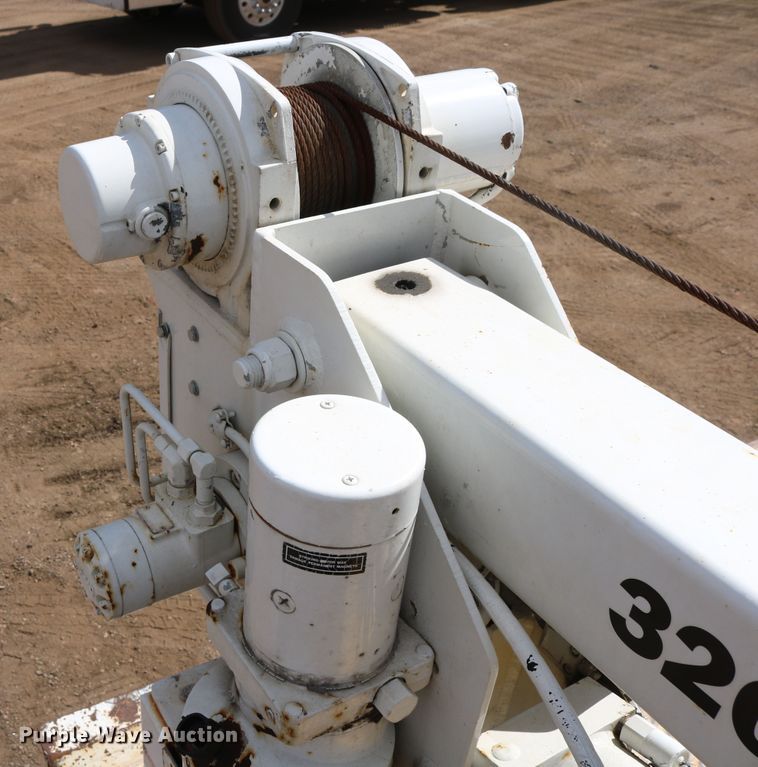 image for item DD6123 2012 Dodge Ram 5500  flatbed truck