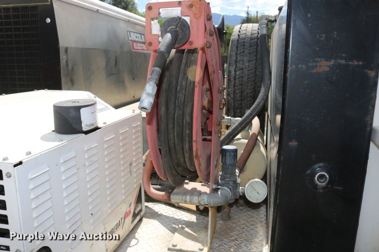 image for item DD6123 2012 Dodge Ram 5500  flatbed truck