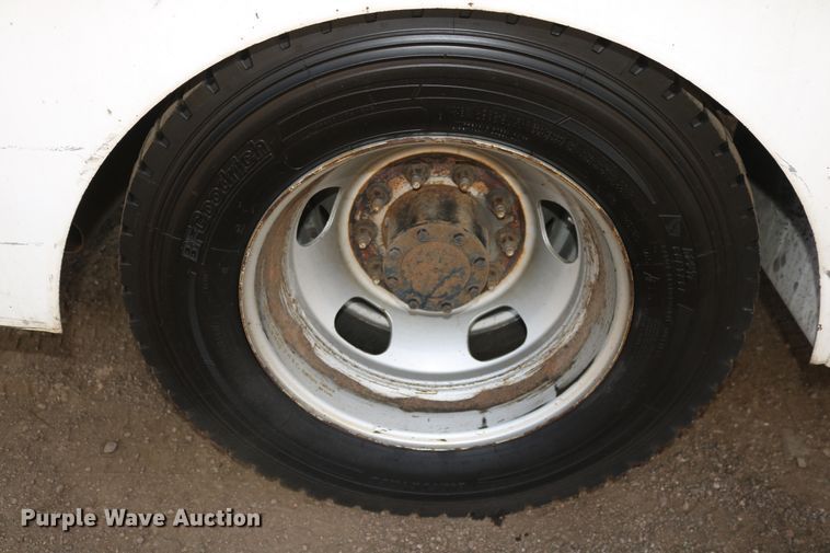 image for item DD6123 2012 Dodge Ram 5500  flatbed truck